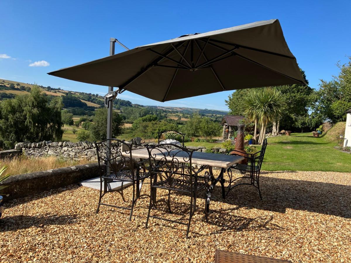 Hares Hideaway At Coed Moelfa Bed and Breakfast Corwen Exterior foto